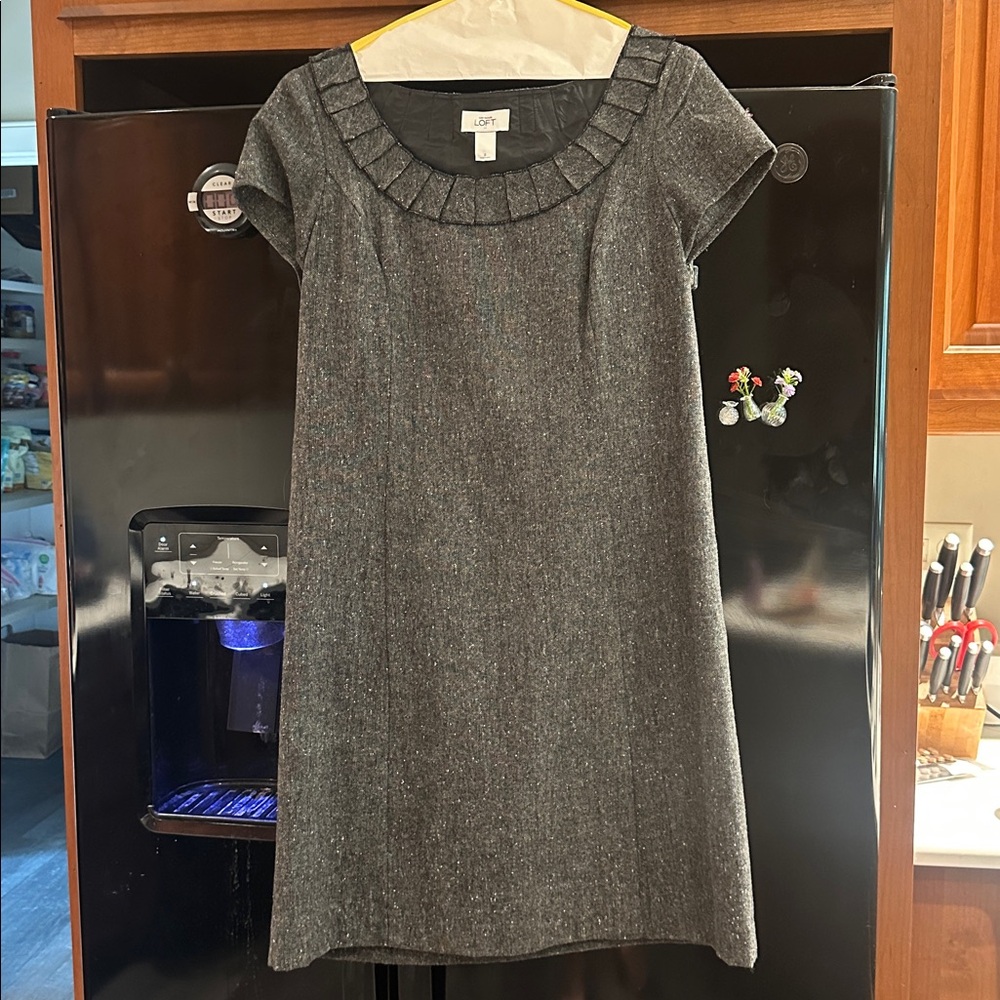 LOFT Charcoal Tweed Short-Sleeve Shift Dress
